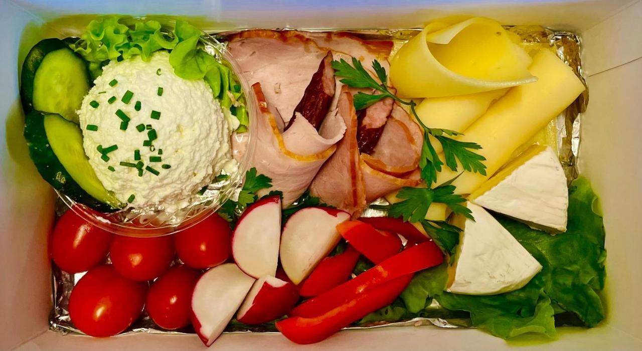 Zajazd Gielarek Grebow Exteriör bild